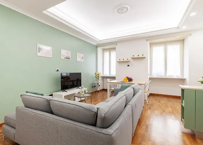 Hostly-wood And Colors Midtown-just 7min To Colosseum Appartement