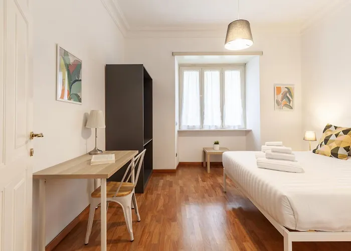 Appartement Hostly-wood And Colors Midtown-just 7min To Colosseum *